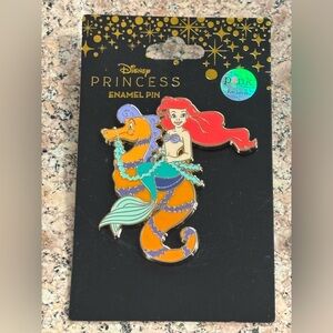 Disney PALM - Ariel on Seahorse Trading Pin NWT